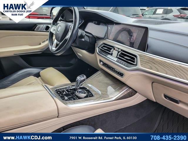 2019 BMW X7 - Image 25