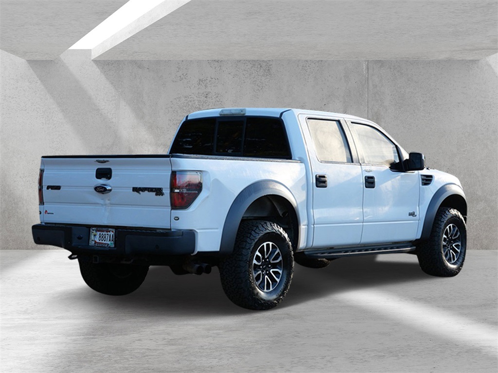 2014 Ford F-150 SVT Raptor photo 3