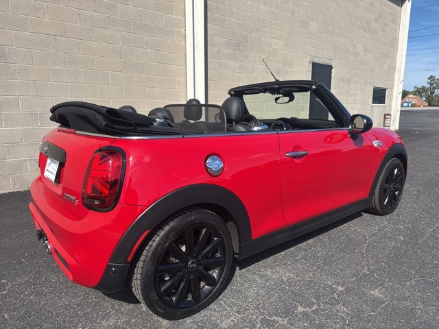 2019 Mini Cooper Convertible S photo 4