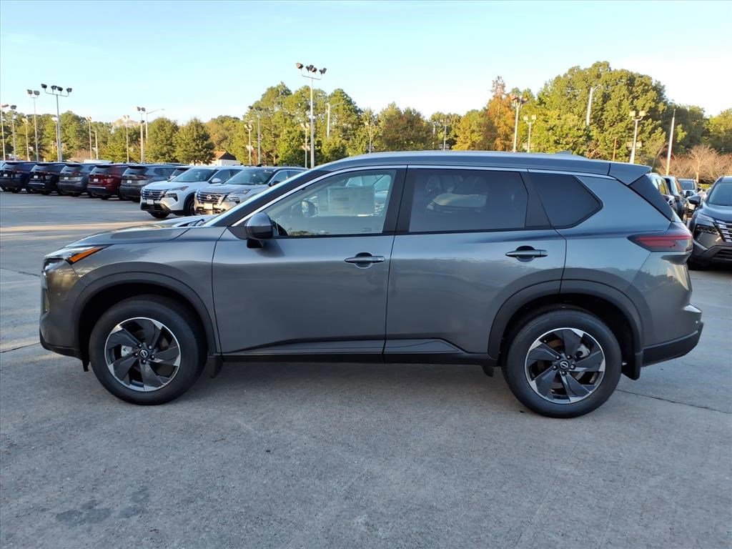 2026 Nissan Rogue SV photo 4