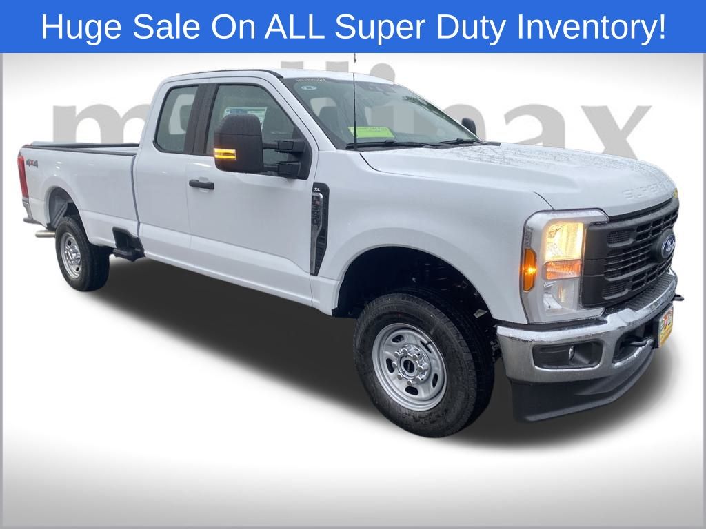 2026 Ford F-350 Super Duty XL's photo