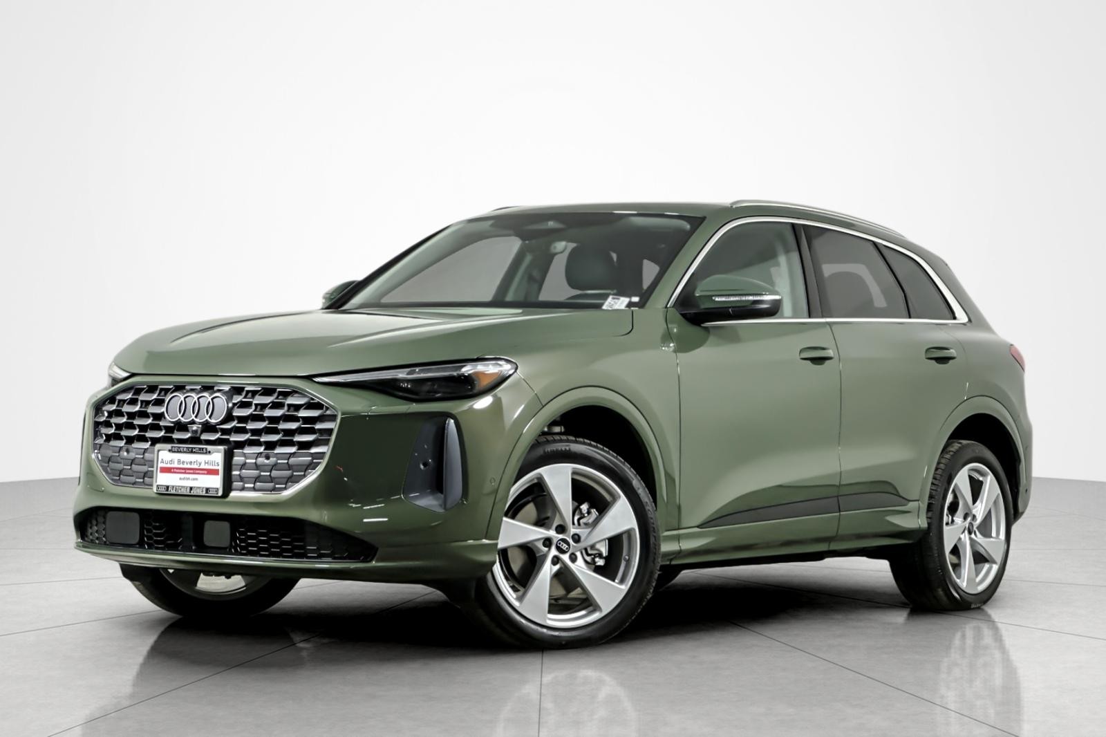 2025 Audi Q5 S Line Premium Plus's photo