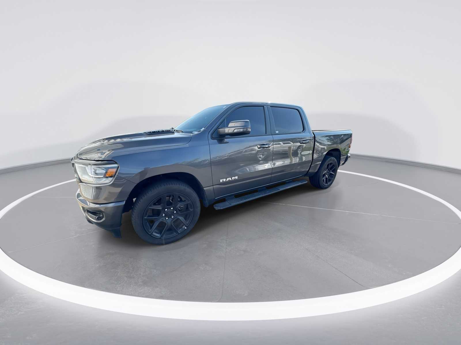 2023 Ram 1500 Laramie photo 4