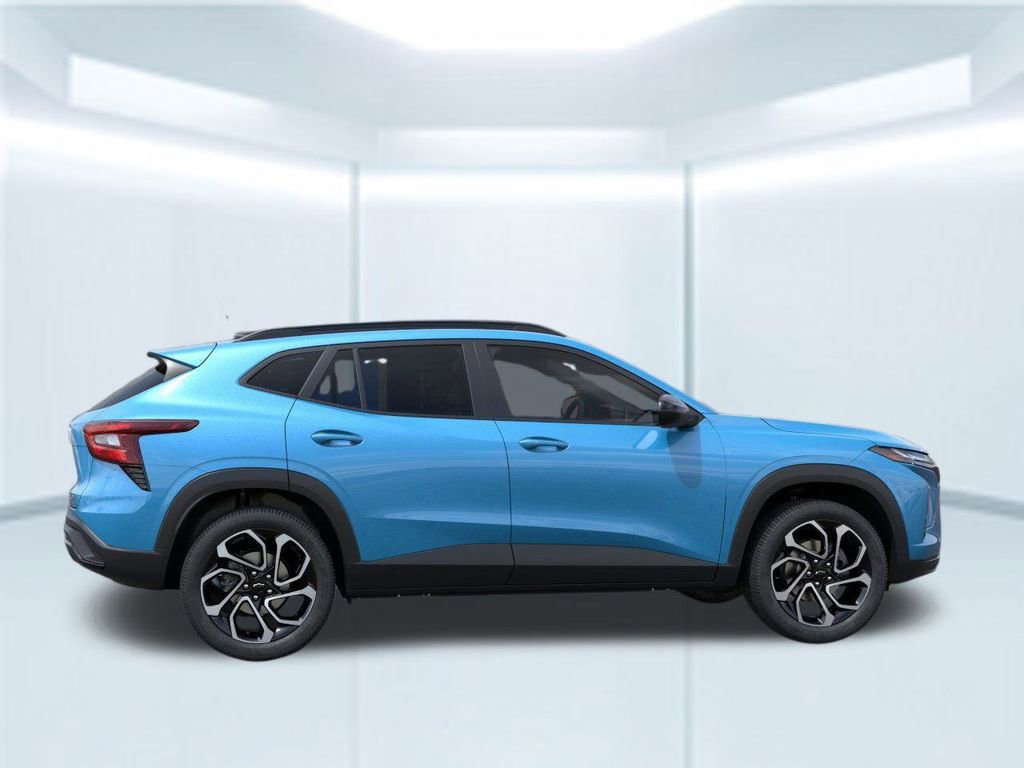 2025 Chevrolet Trax photo 4