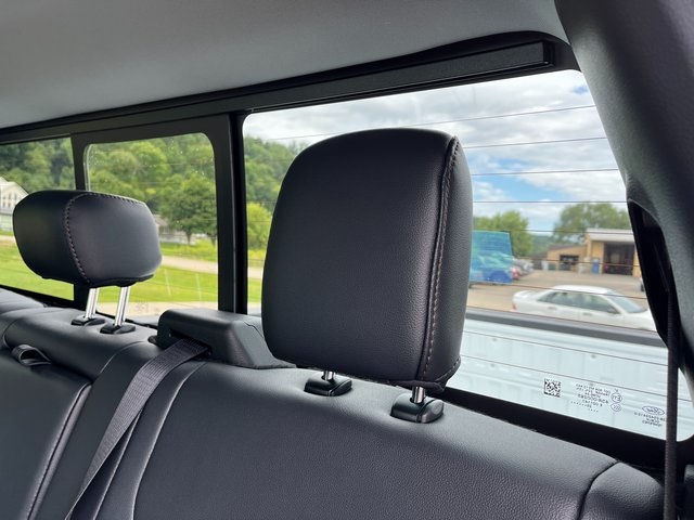 2026 Ford F-250 Lariat photo 21
