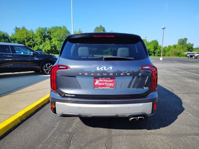 2023 Kia Telluride S photo 3