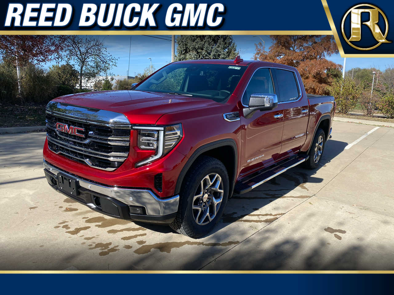 2026 GMC Sierra 1500 SLT's photo