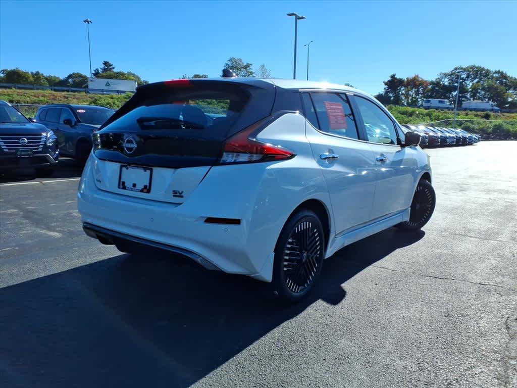 2024 Nissan Leaf SV Plus photo 5
