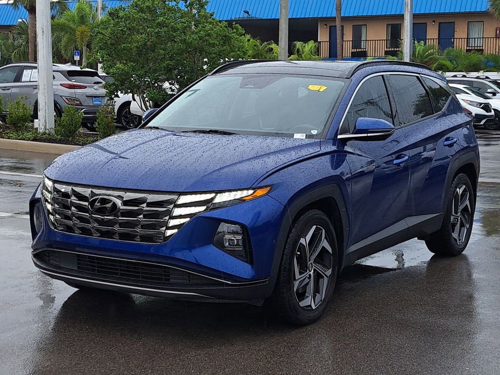 2022 Hyundai Tucson Limited photo 2