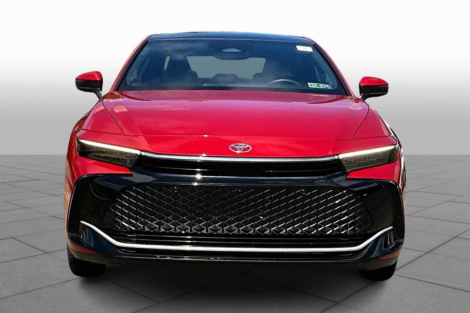 2023 Toyota Crown Limited photo 3