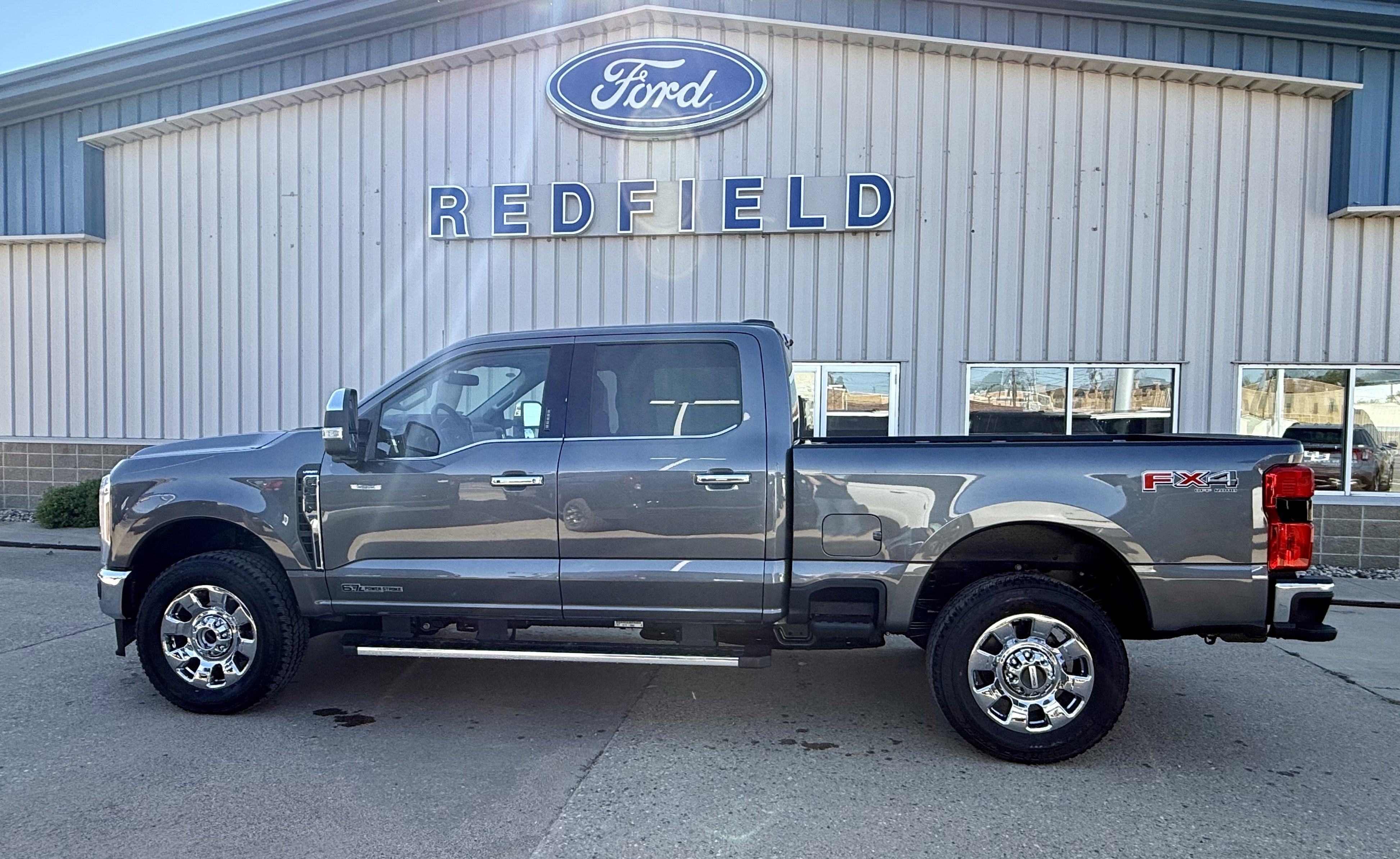 2026 Ford F-350 Super Duty Lariat's photo