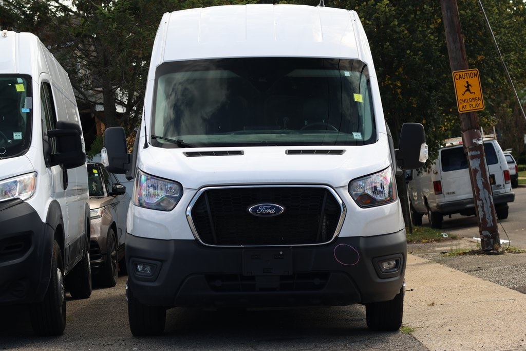 2023 Ford Transit photo 3