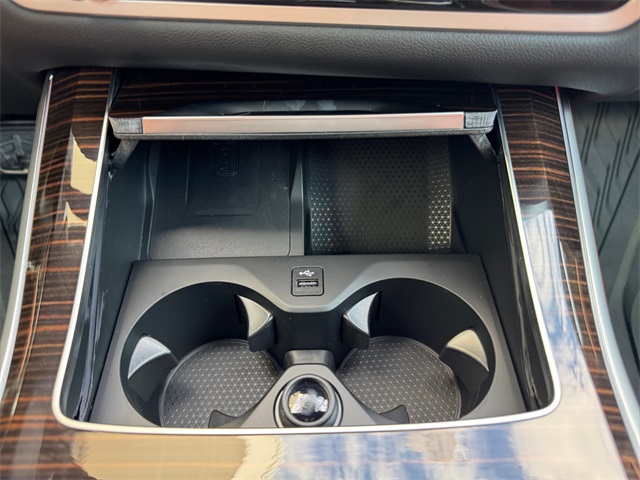 2026 Bmw X5 xDrive50e photo 19