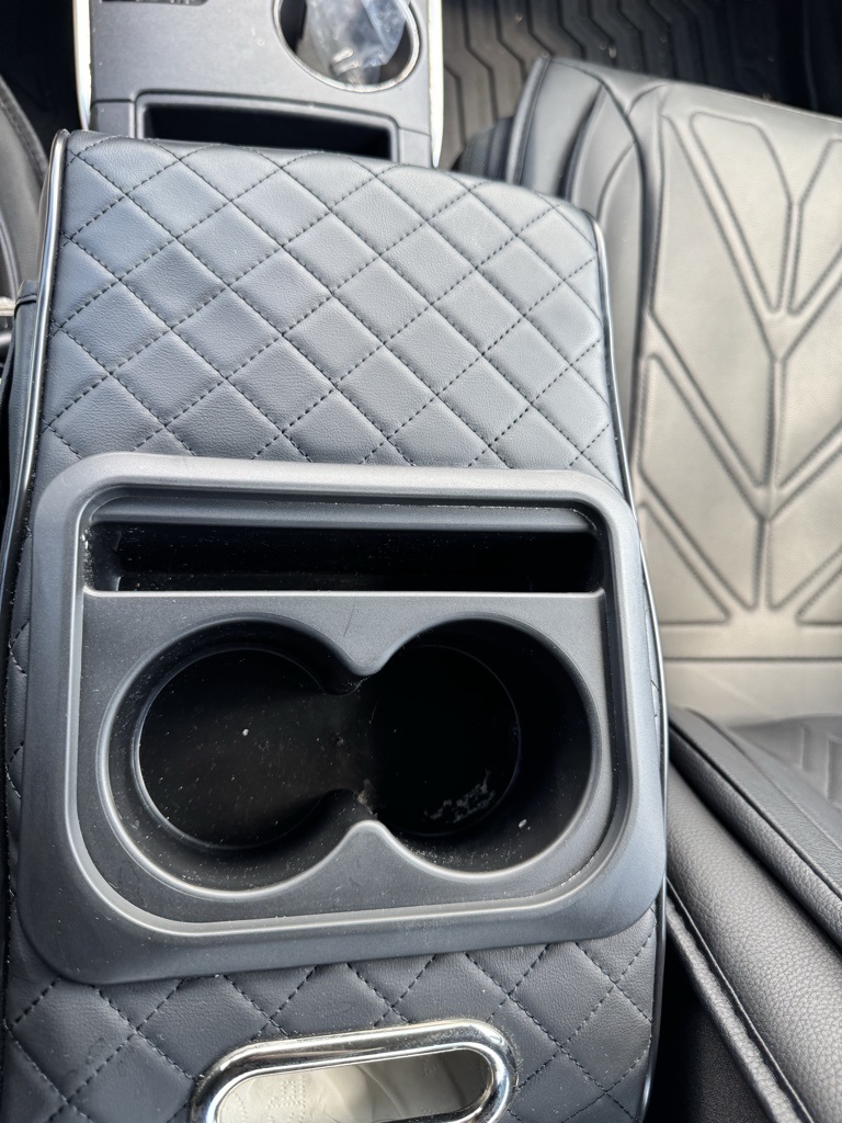2017 Toyota Camry LE photo 18