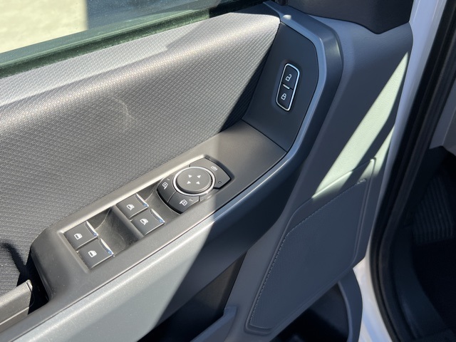 2023 Ford F-150 XLT photo 11