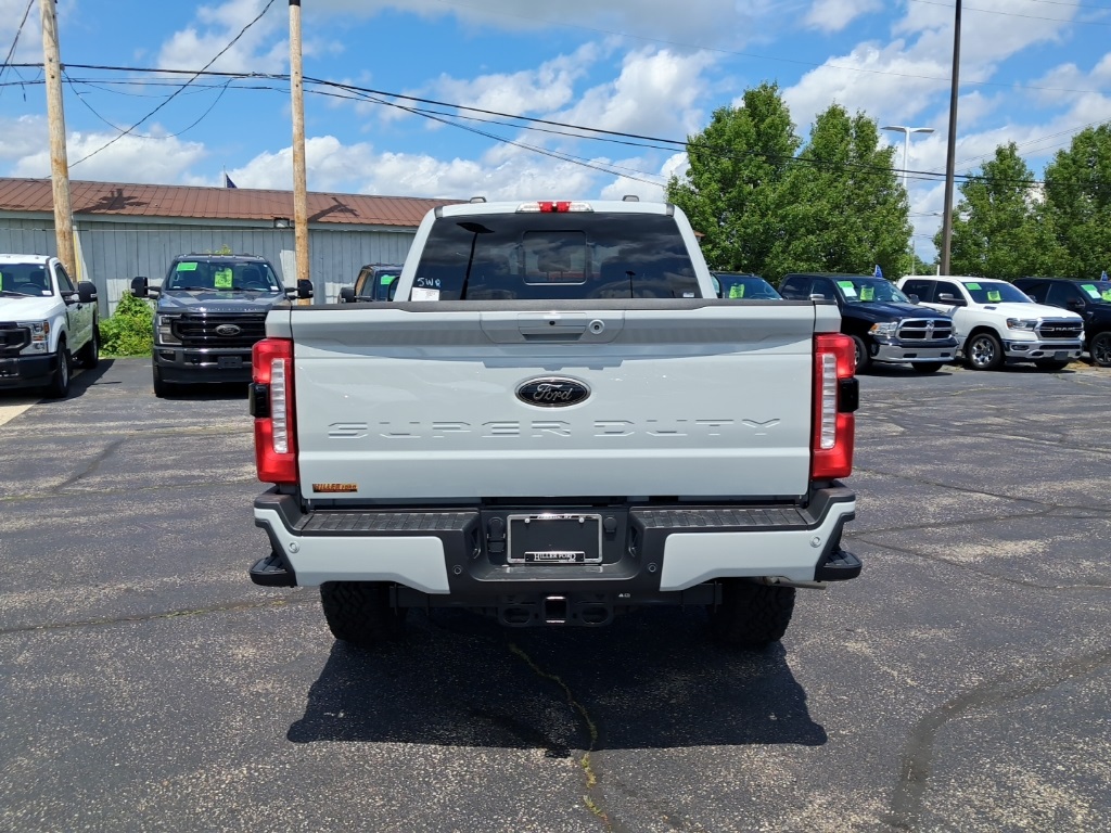 2025 Ford F-250 Lariat photo 5