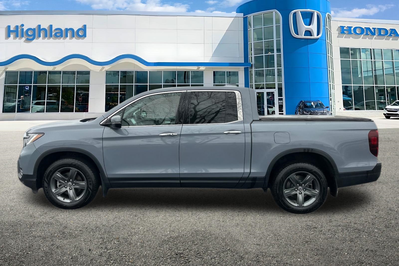 2023 Honda Ridgeline RTL-E photo 2