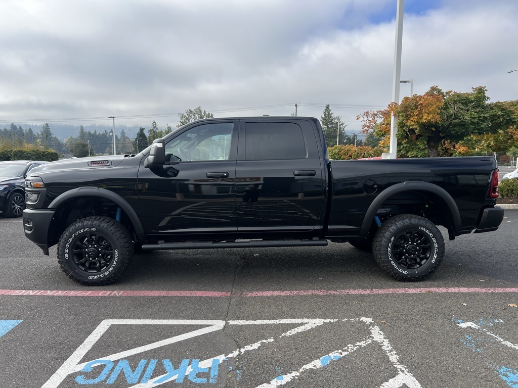 2026 Ram 2500 Tradesman photo 4