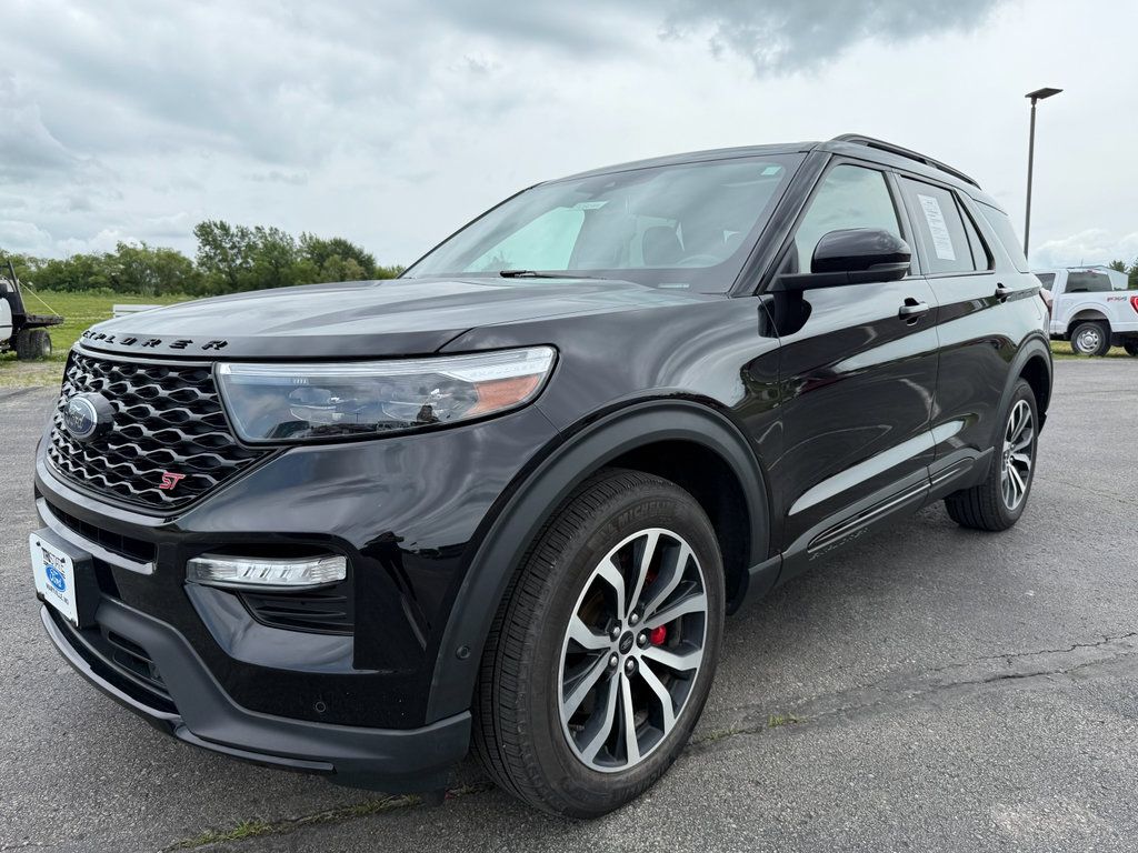 Used 2022 Ford Explorer ST with VIN 1FM5K8GC1NGA02672 for sale in Kansas City