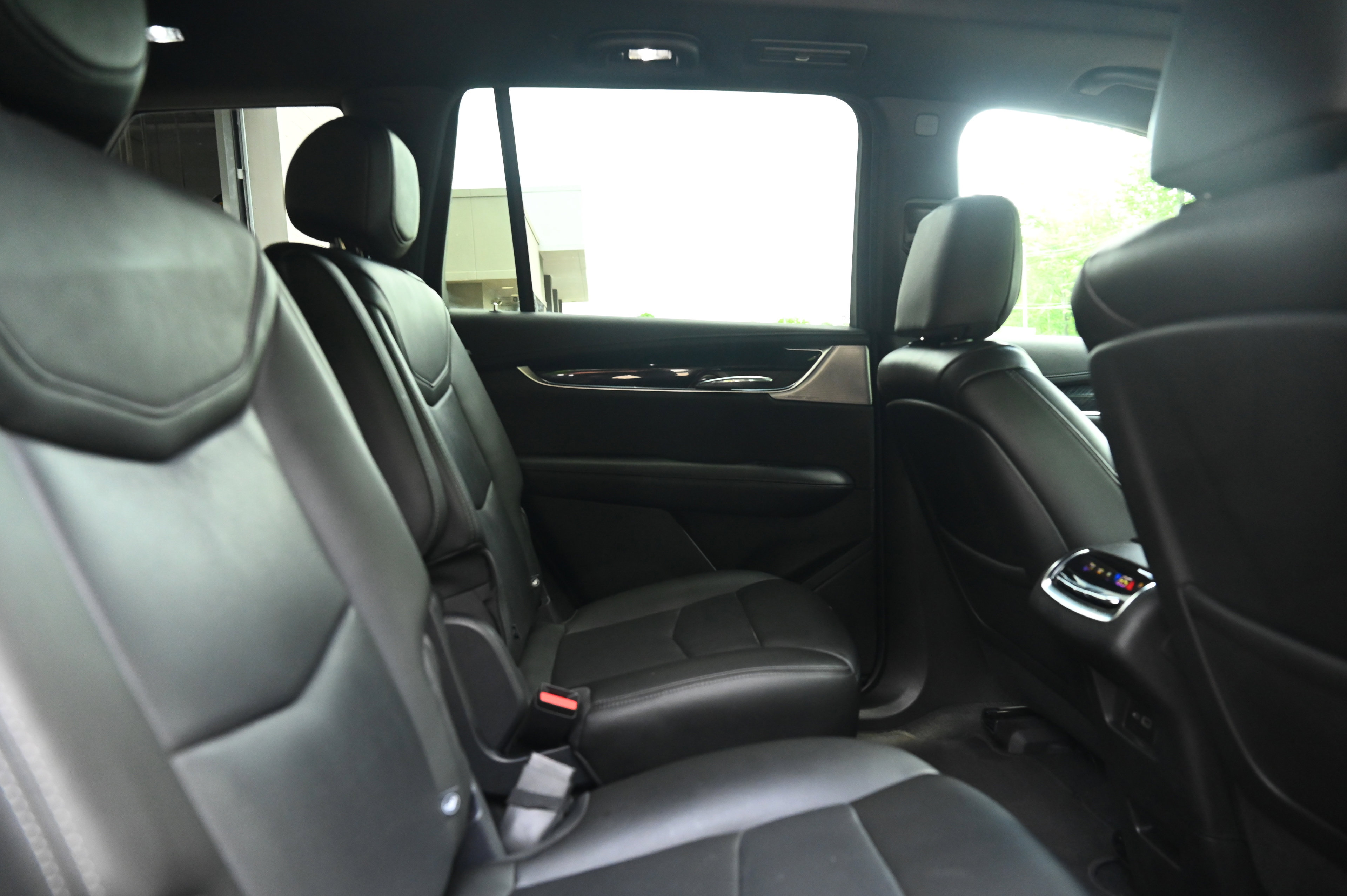 2021 Cadillac XT6 Premium Luxury photo 32