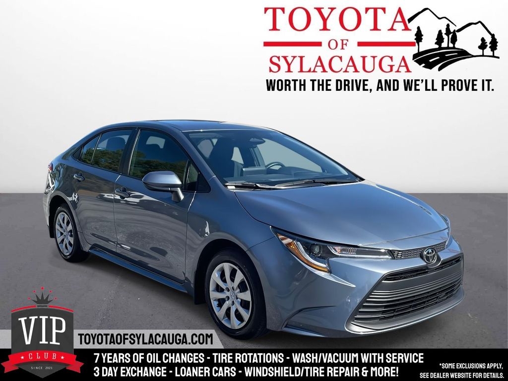 2025 Toyota Corolla LE