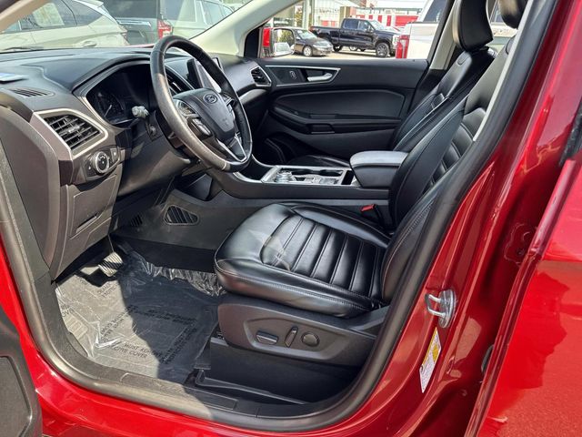 2024 Ford Edge SEL photo 15