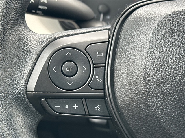 2023 Toyota Corolla LE photo 14