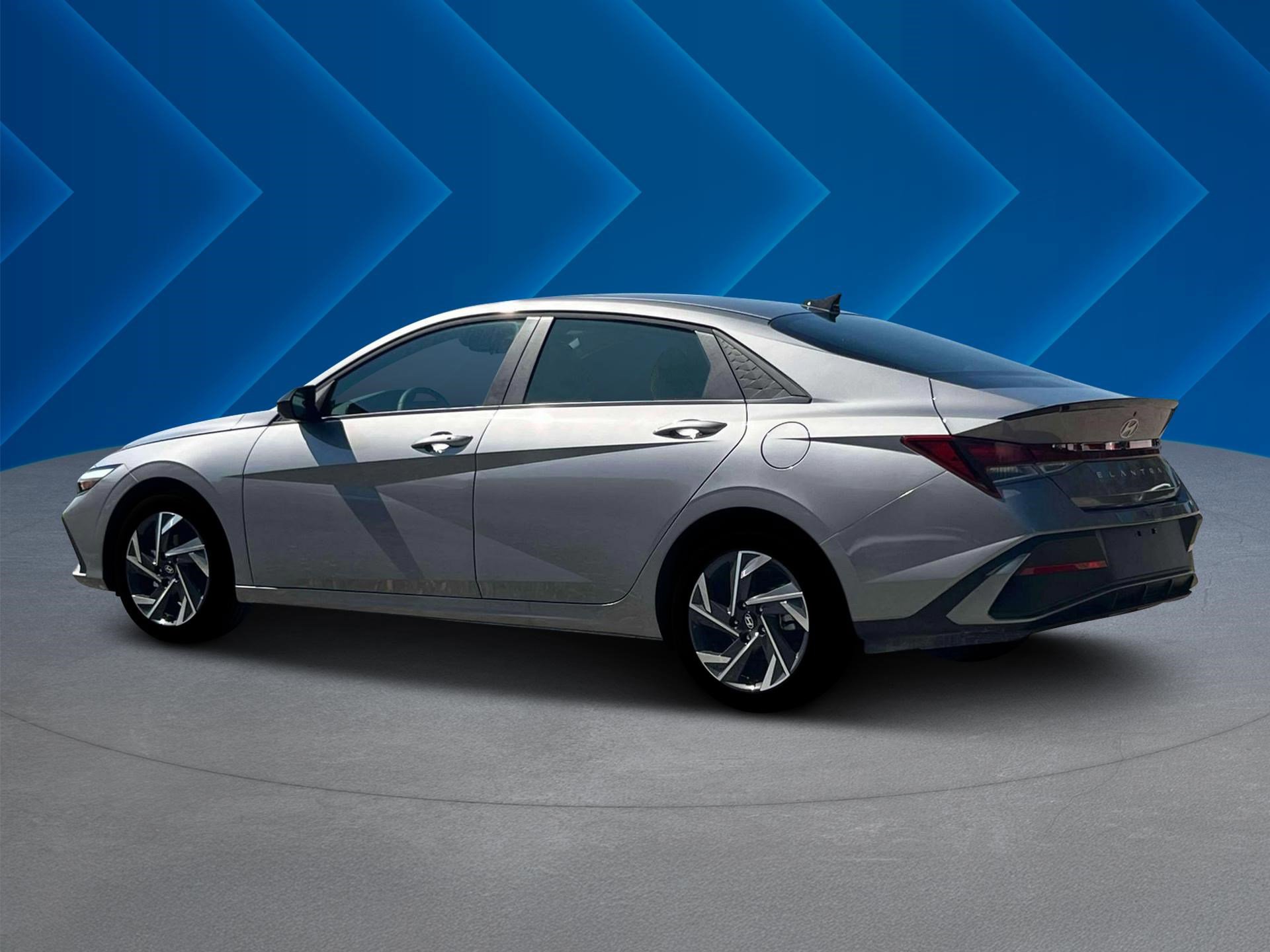 2025 Hyundai Elantra SEL Sport photo 4