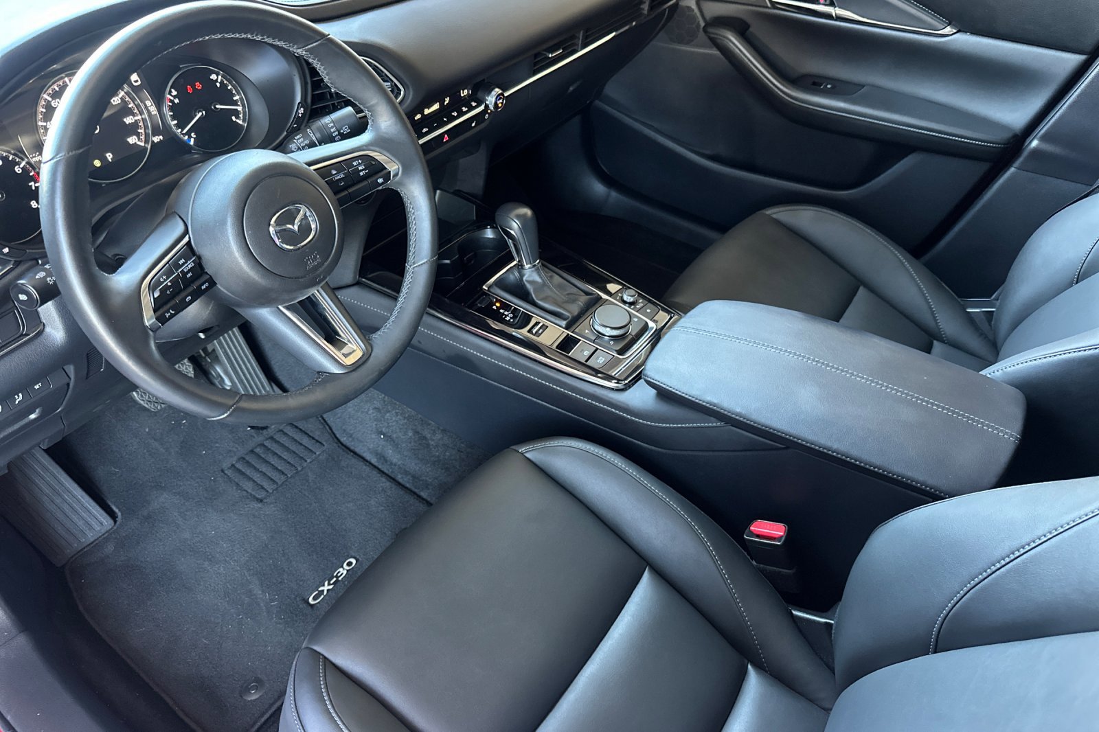 2024 Mazda CX-30 2.5 S Preferred photo 9