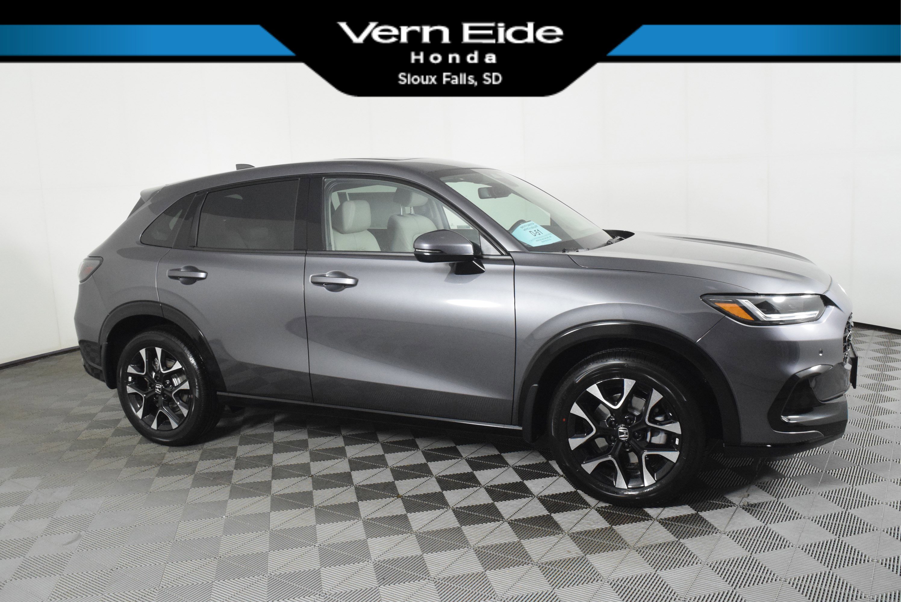 2026 Honda HR-V EX-L's photo