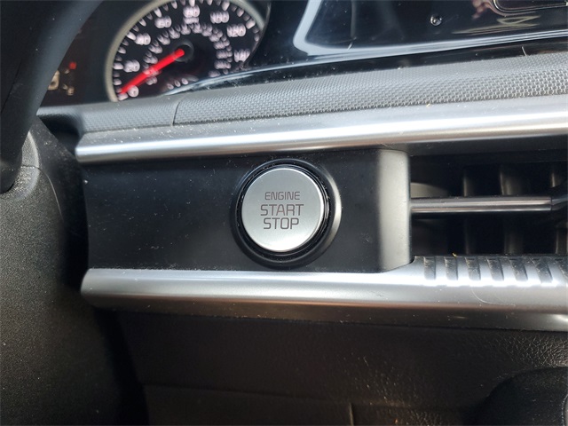 2023 Kia K5 GT-Line photo 23