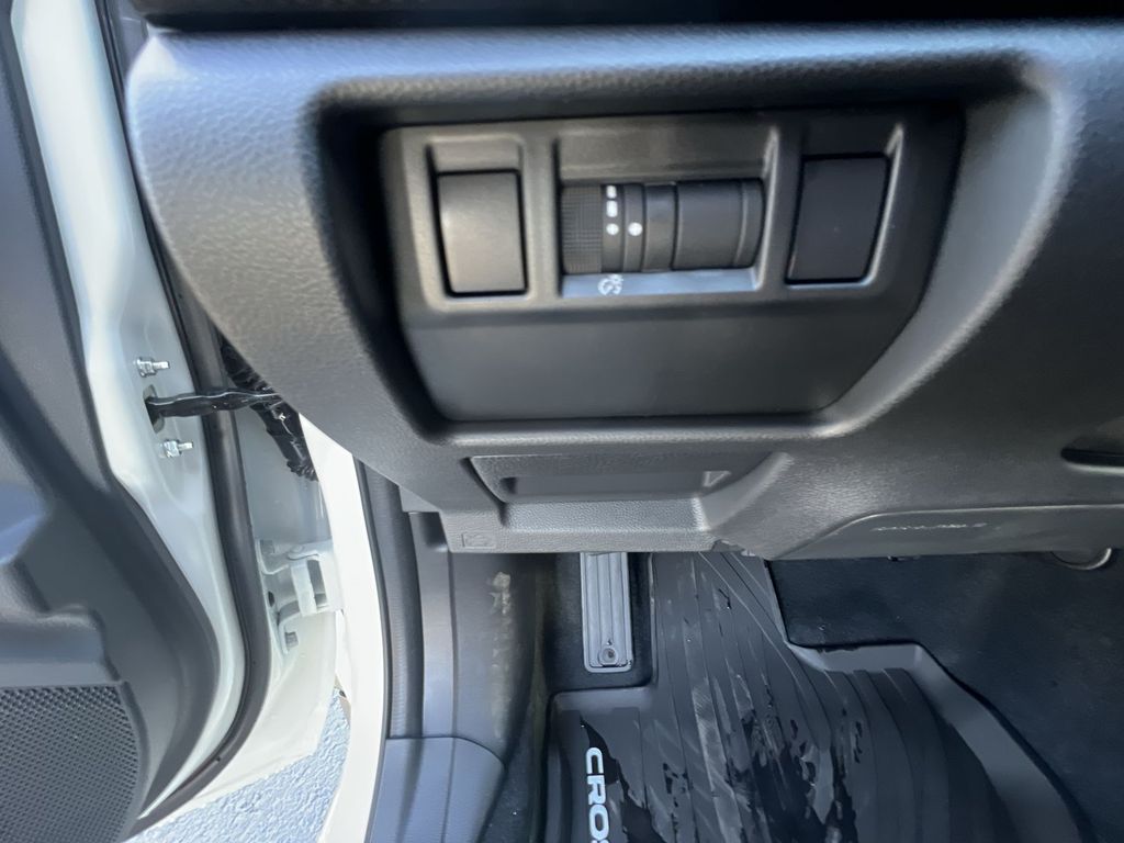 2025 Subaru Crosstrek Premium photo 16