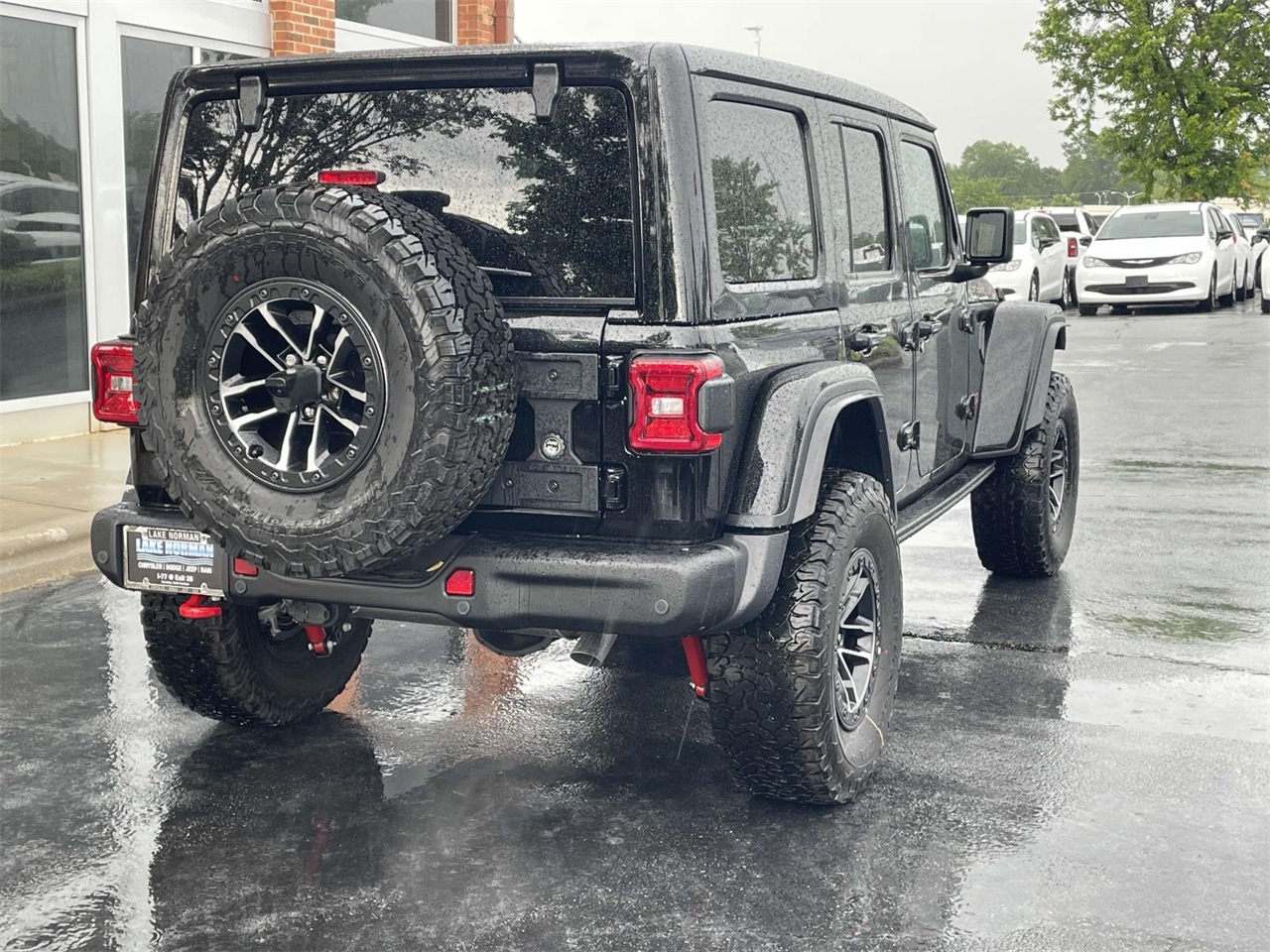 2025 Jeep Wrangler Rubicon X photo 7