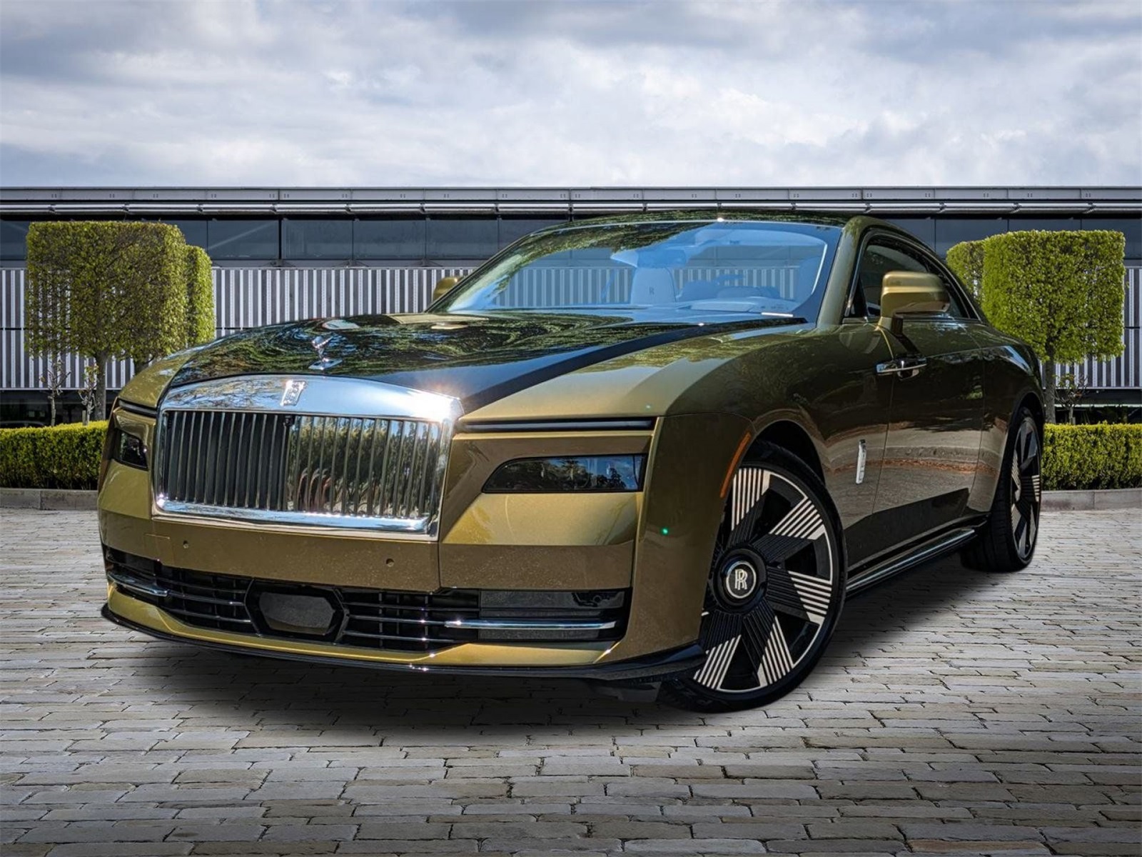 2024 Rolls Royce Spectre RR photo 17