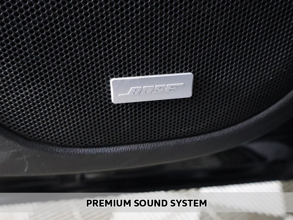 2023 Gmc Acadia SLT photo 2