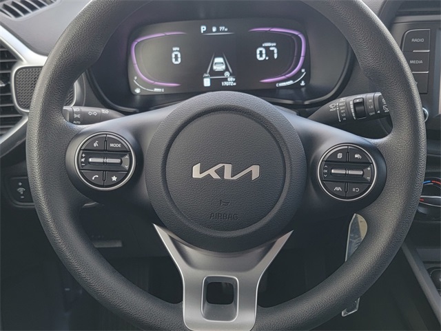 2023 Kia Soul LX photo 25