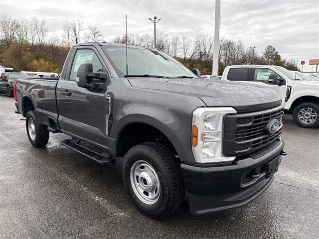 2026 Ford F-250 XL photo 3