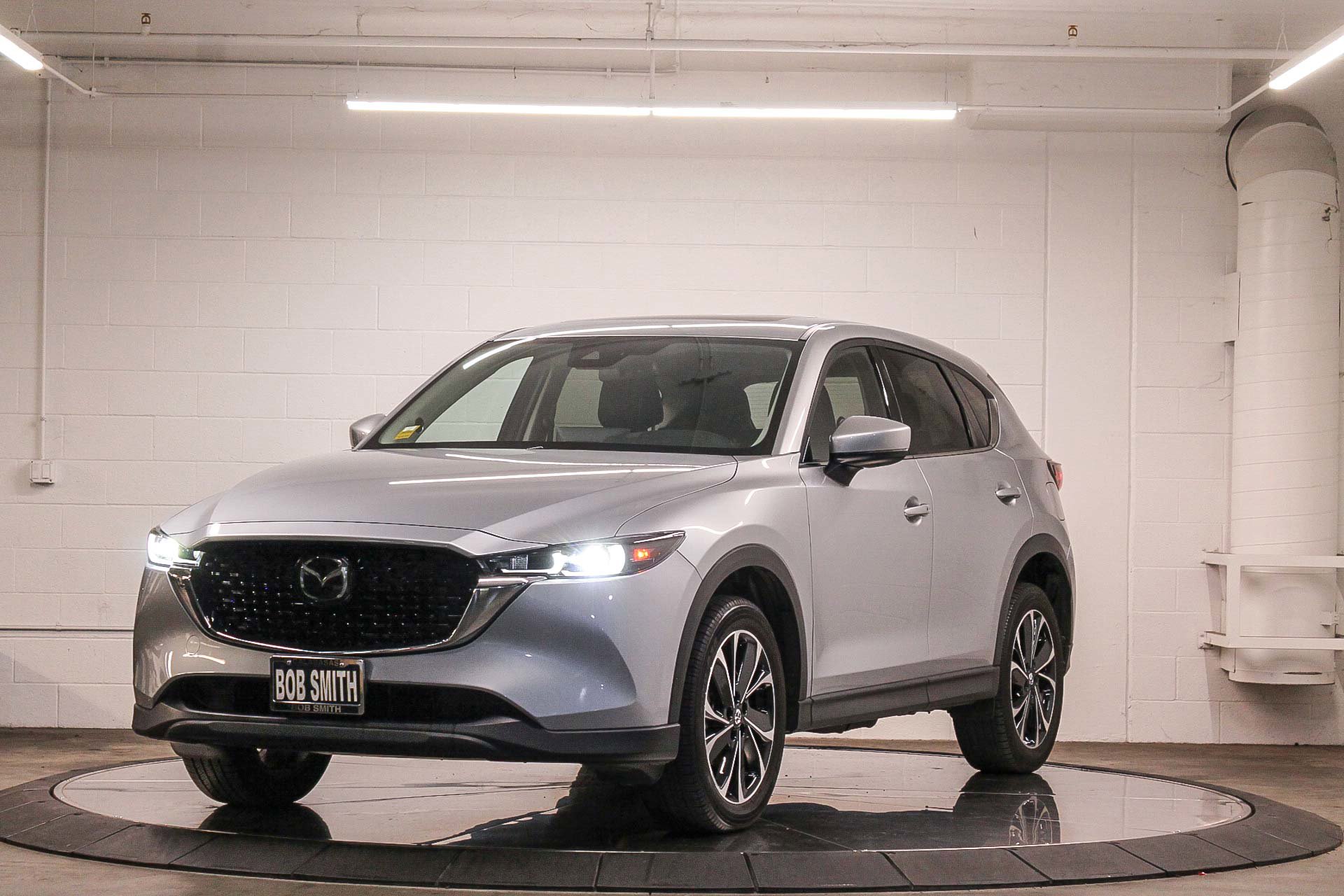 2022 Mazda CX-5 2.5 Premium Plus photo 3