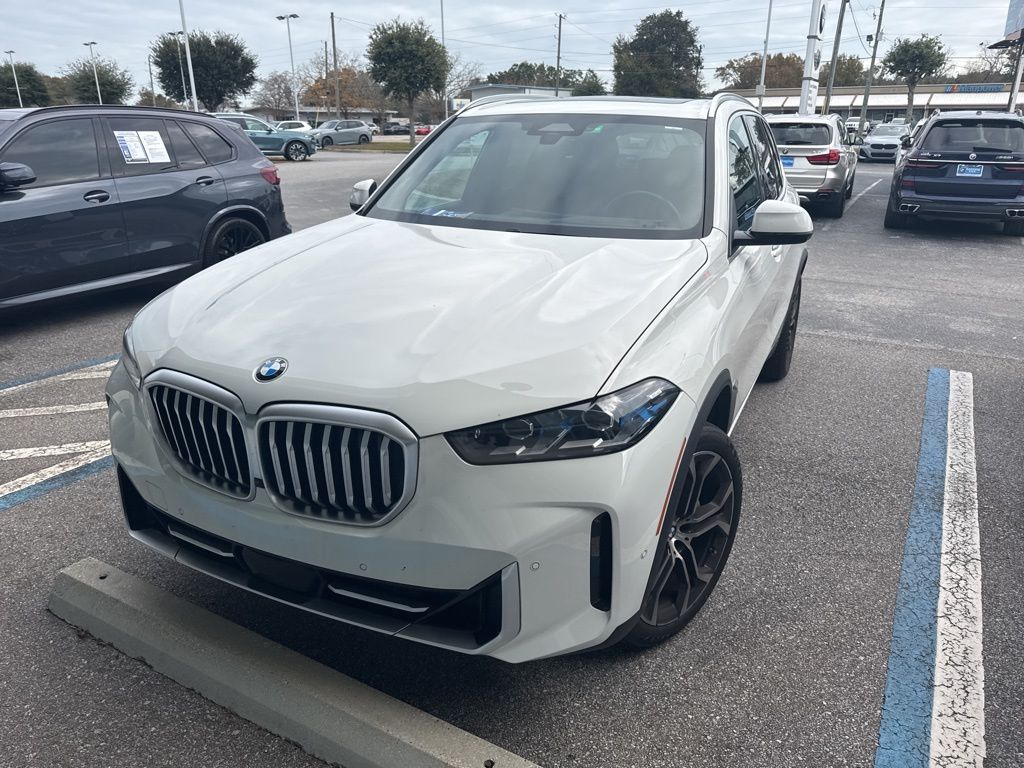 2024 BMW X5 40i's photo