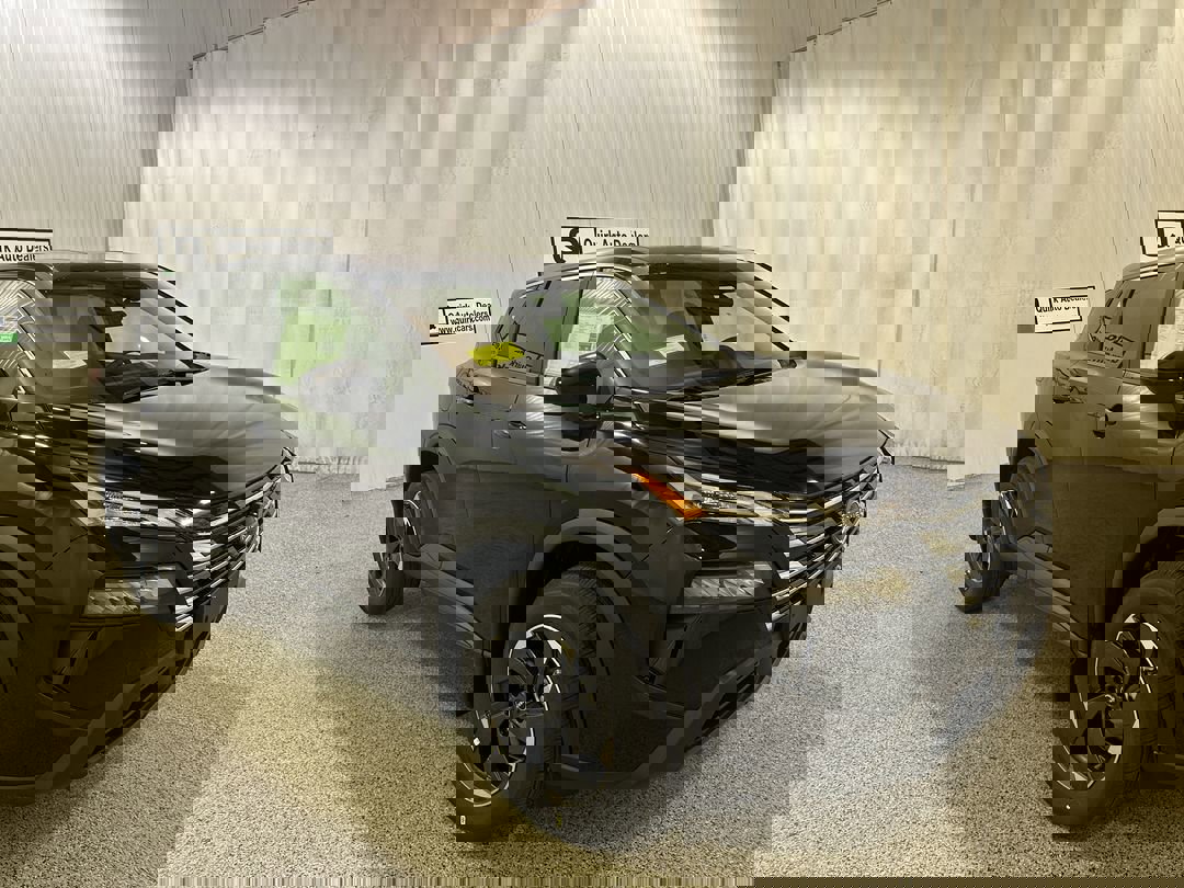 2026 Nissan Rogue SV's photo