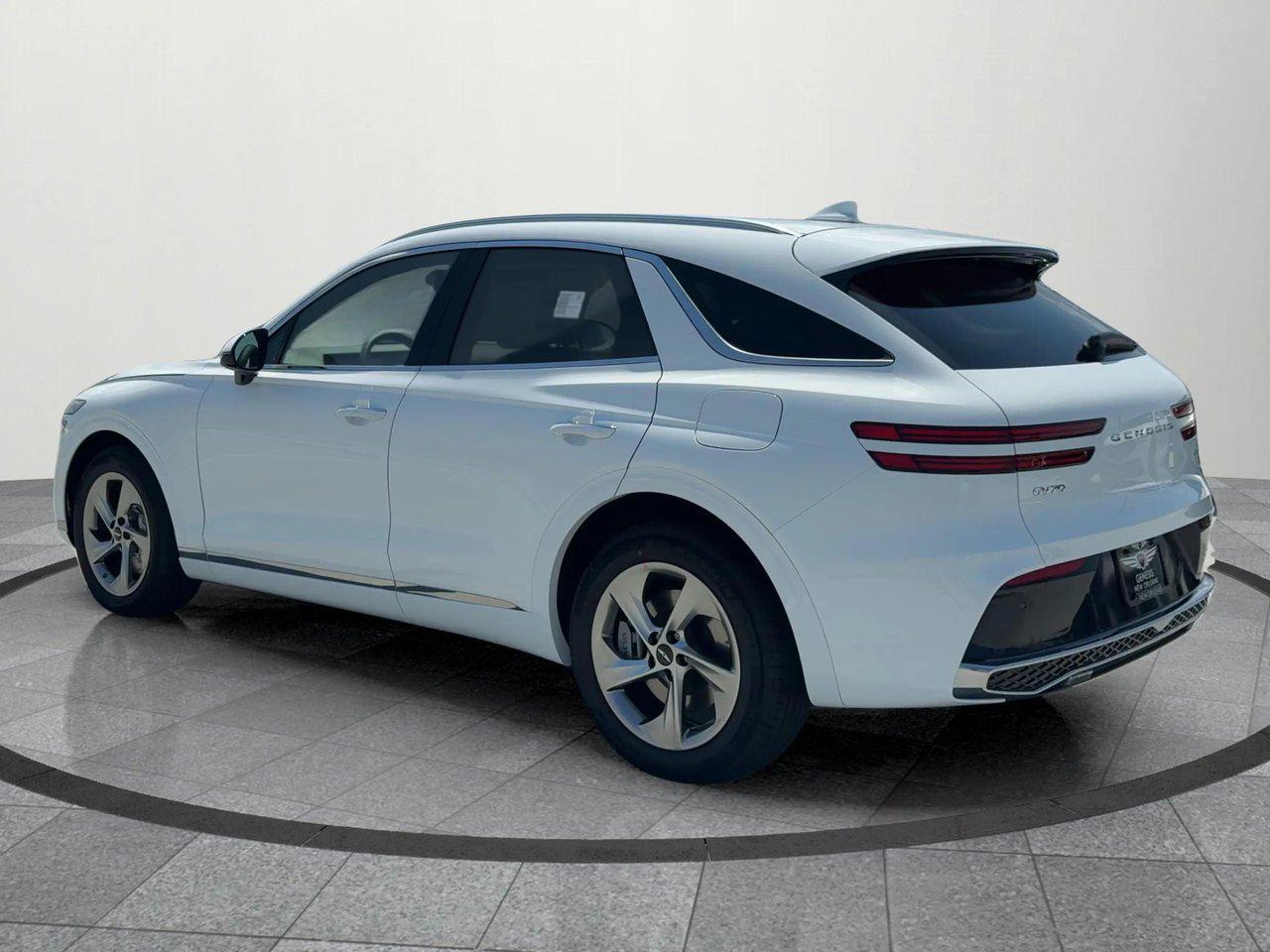 2026 Genesis GV70 2.5T photo 3