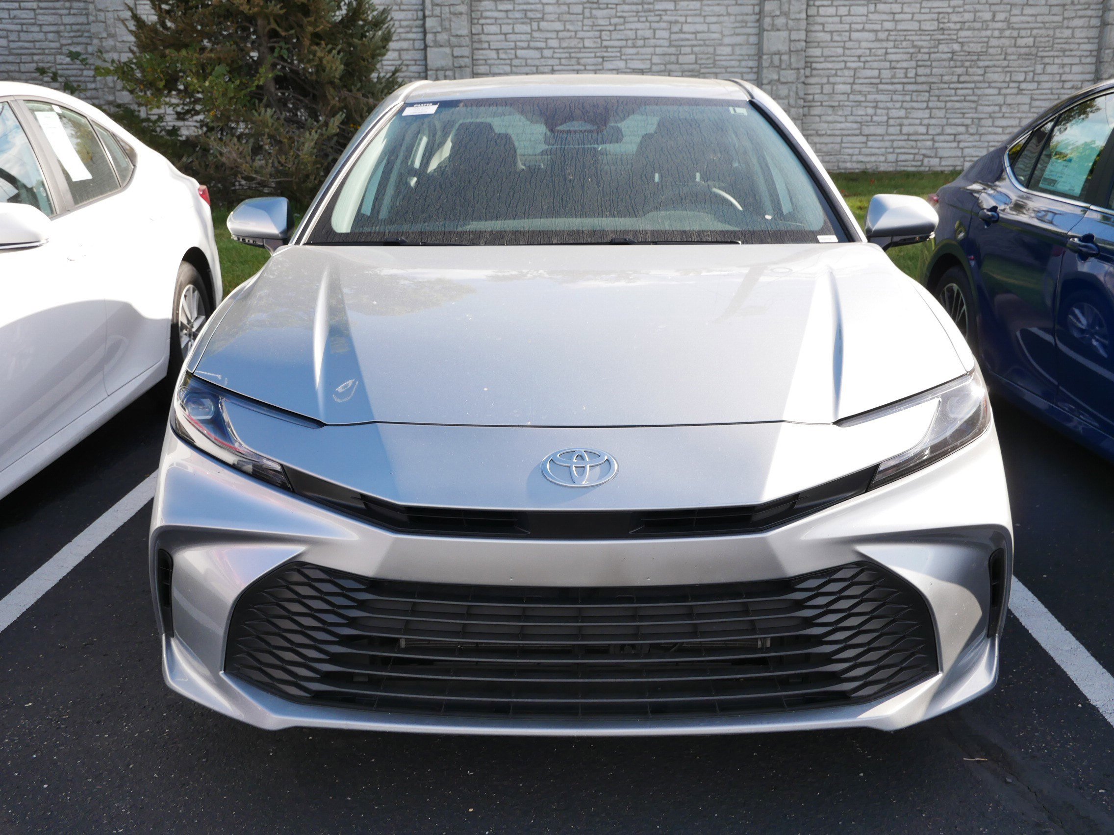 Used 2025 Toyota Camry LE with VIN 4T1DAACK6SU601034 for sale in Brooklyn Center, Minnesota