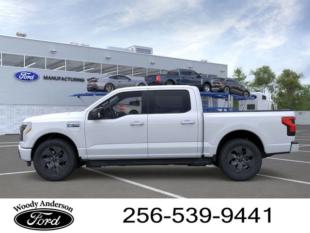 2025 Ford F-150 Lightning photo 3