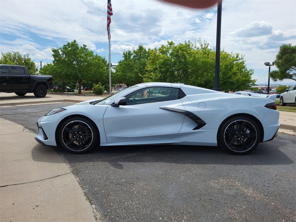 2023 Chevrolet Corvette Stingray 2LT photo 6