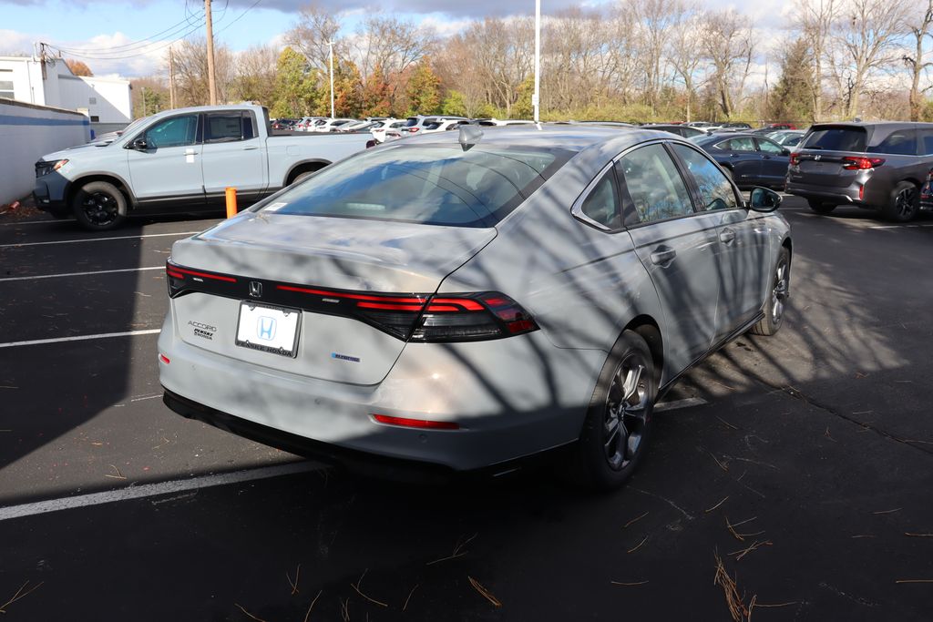 2025 Honda Accord EX-L photo 4