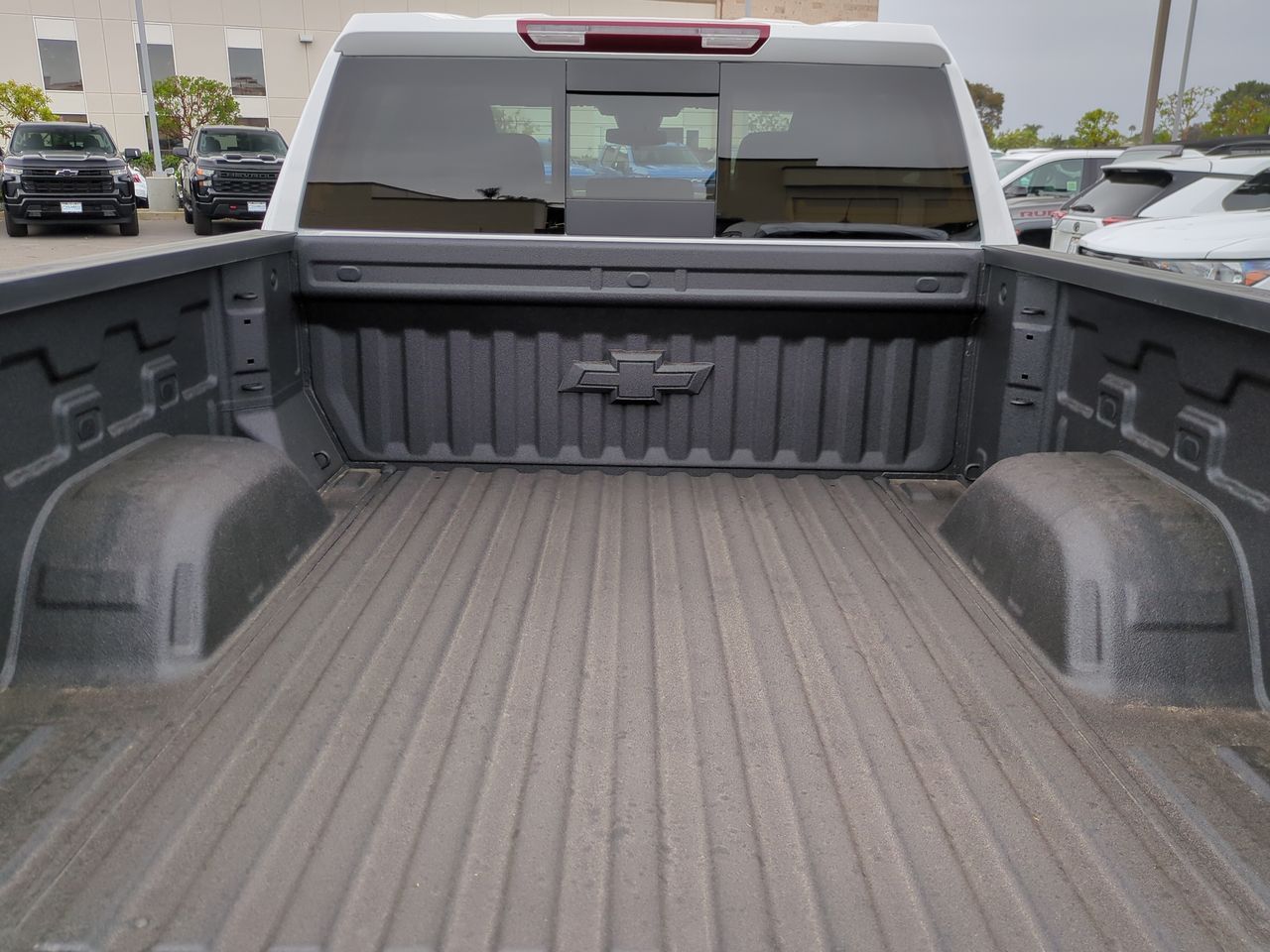 2025 Chevrolet Silverado 1500 RST photo 25