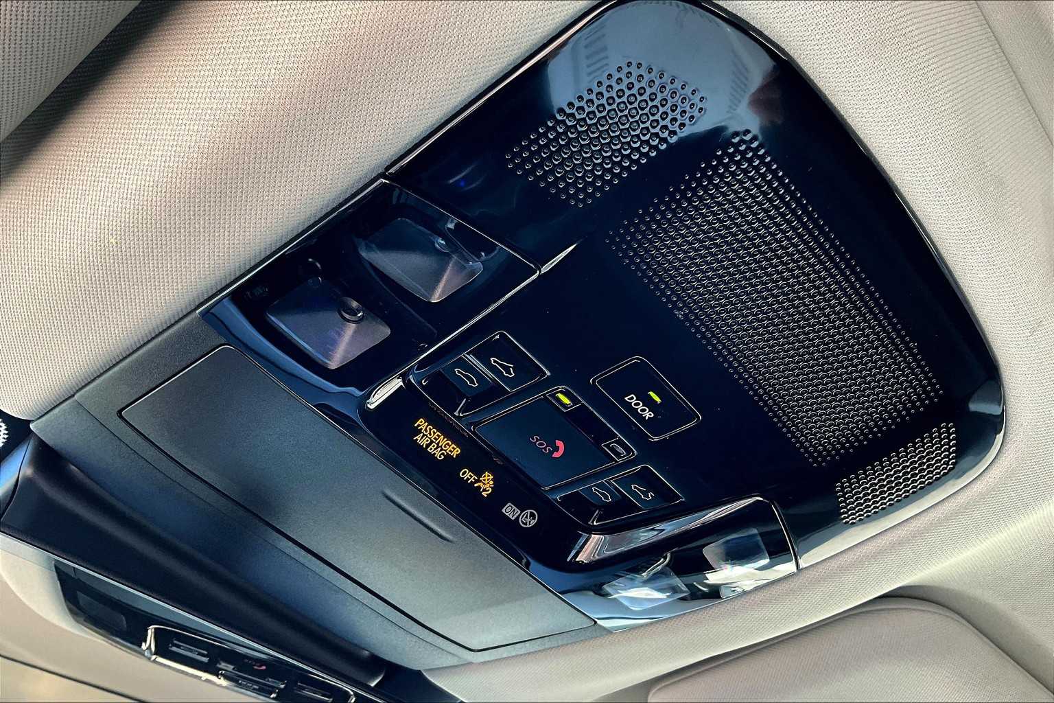 2025 Lexus NX 250 photo 34