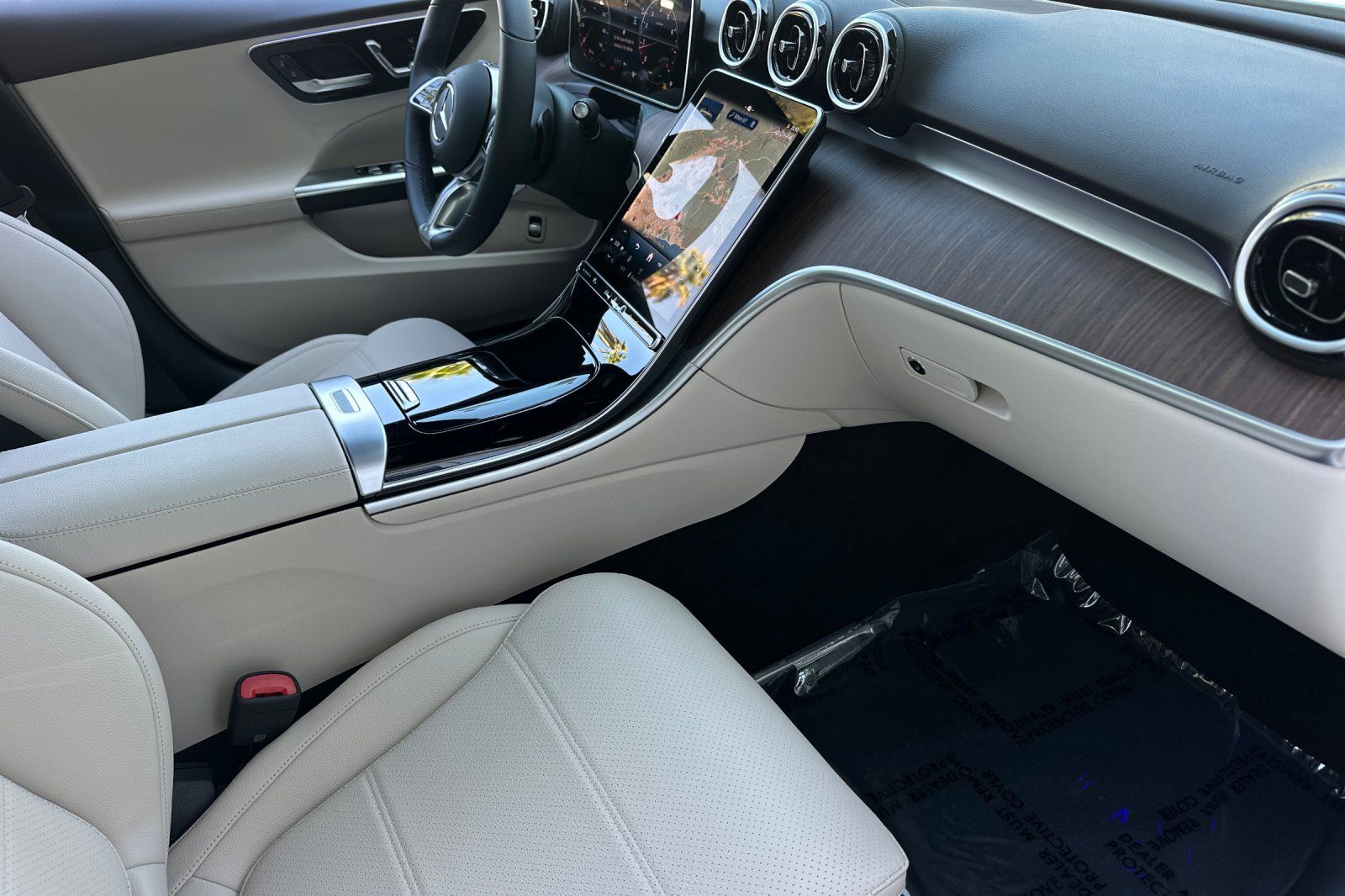 2025 Mercedes Benz C 300 Sedan photo 14