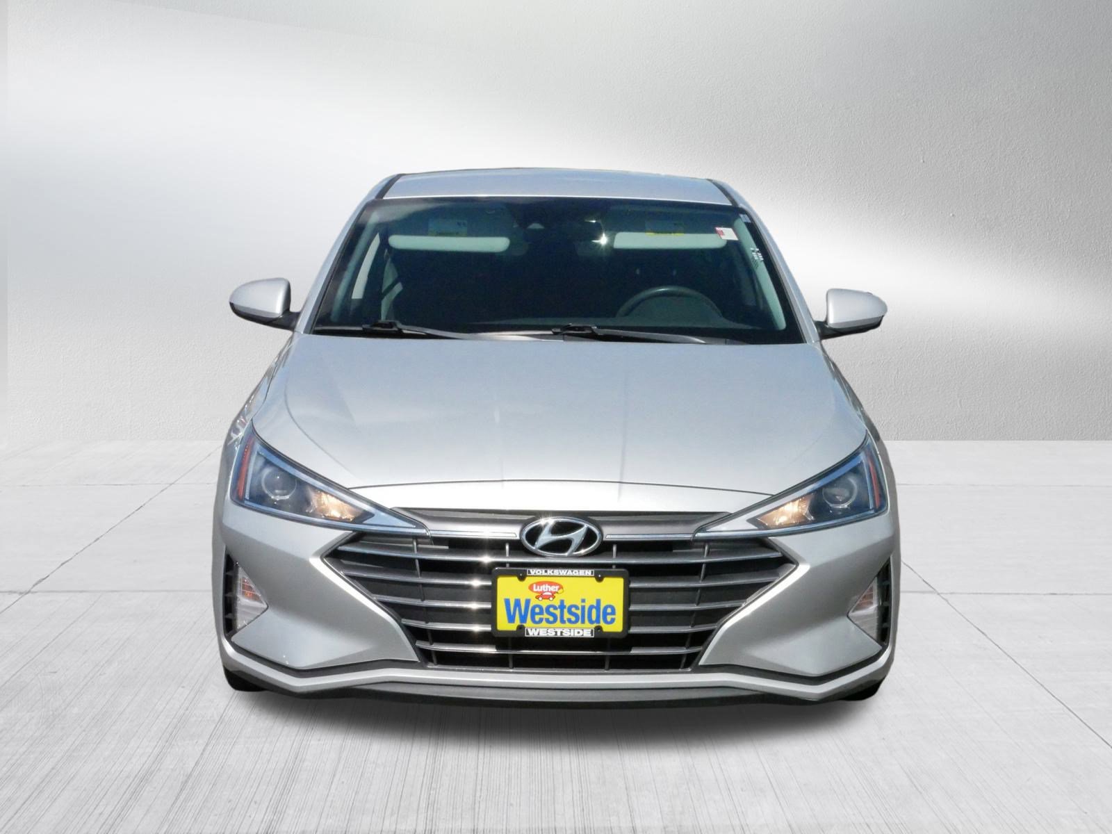 Used 2020 Hyundai Elantra SEL with VIN 5NPD84LF5LH535575 for sale in Saint Louis Park, Minnesota