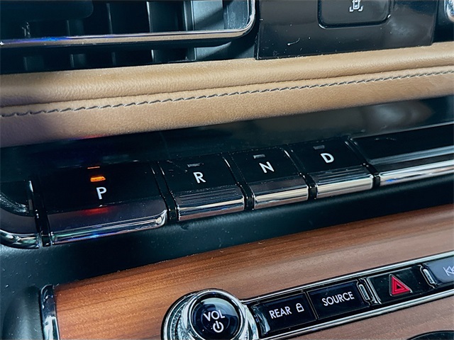2023 Lincoln Aviator Reserve photo 15